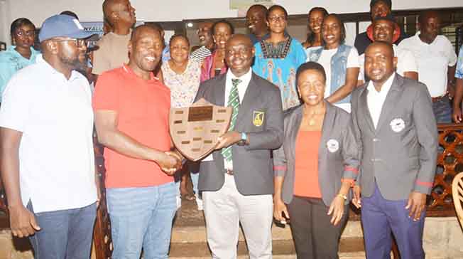 MOMBASA GOLF TEAM-TROPHY