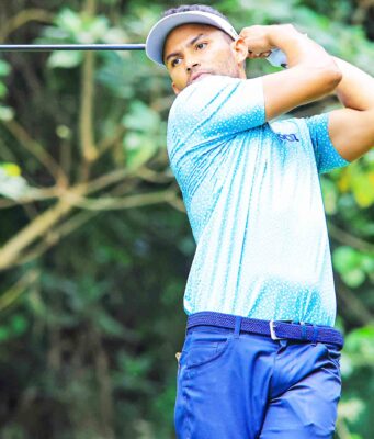 GOLF NEWS-Greg Snow Takes Early Lead at Betika Masters as Sunshine Development Tour Action Tees Off at VetLab.